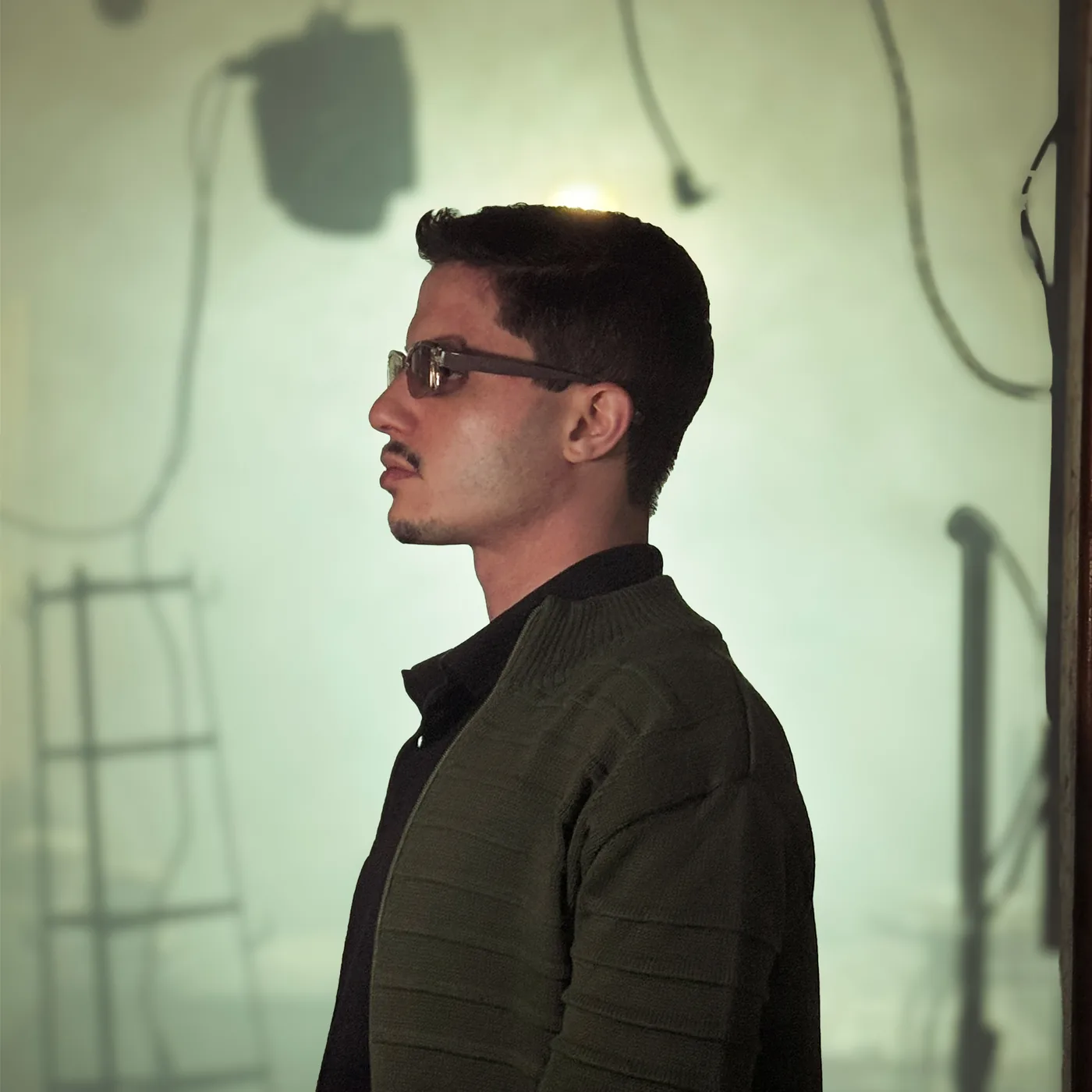 Forget Create em retrato de perfil